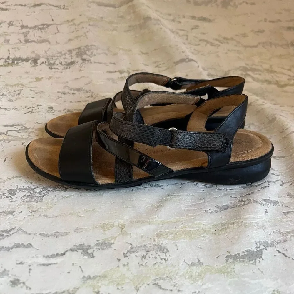 Natural Soul Leather Strappy Sandals - Picture 8 of 8